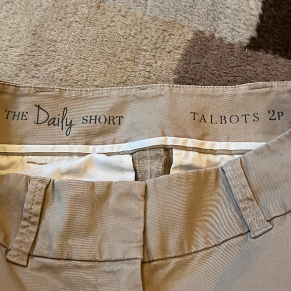 Talbots khaki Shorts - Picture 3 of 6